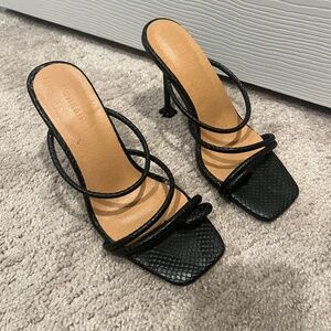 Heeled mules